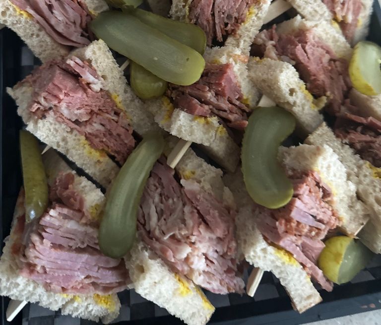 Mini Smoke Meat Sandwiches